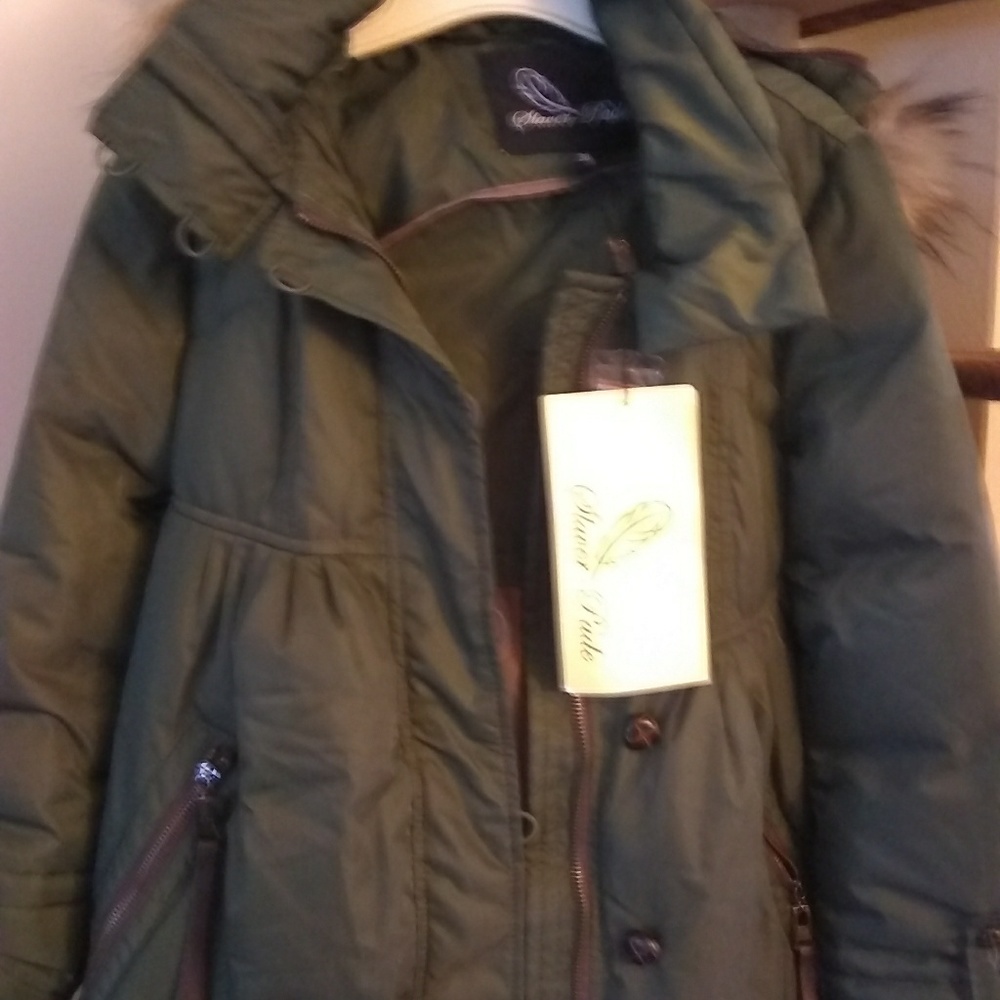 Slaver Pave feather down fur hooded cost